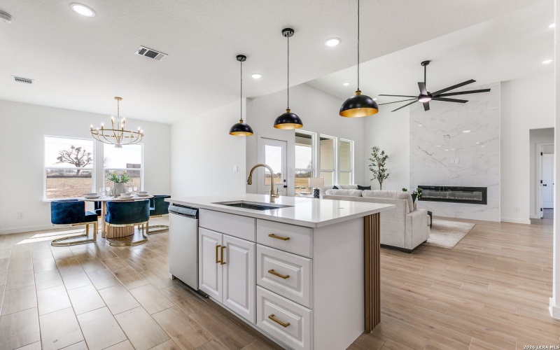 12910 Pueblo Nuevo Dr, Atascosa, TX 78002, 4 Bedrooms Bedrooms, ,2 BathroomsBathrooms,Residential,For Sale,12910 Pueblo Nuevo Dr,0,1946617