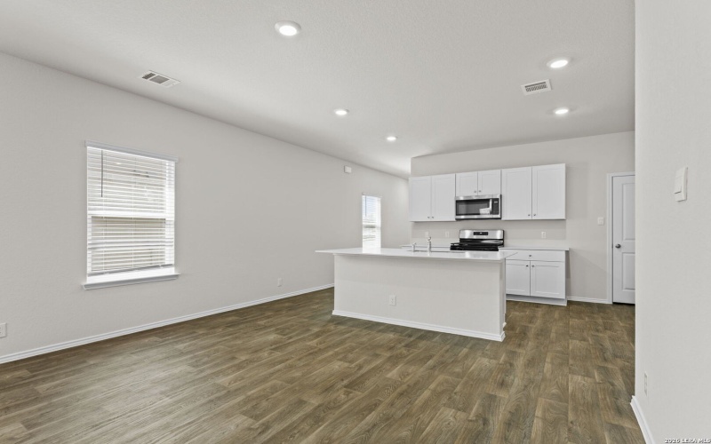 211 Lucy Landing, San Antonio, TX 78245, 4 Bedrooms Bedrooms, ,2 BathroomsBathrooms,Residential,For Sale,211 Lucy Landing,0,1951562