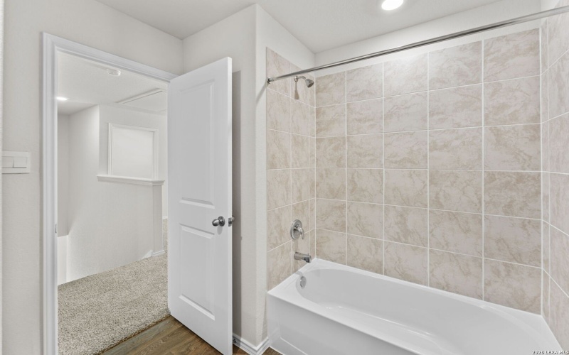 211 Lucy Landing, San Antonio, TX 78245, 4 Bedrooms Bedrooms, ,2 BathroomsBathrooms,Residential,For Sale,211 Lucy Landing,0,1951562