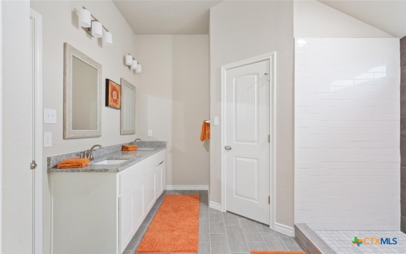 1022 Nacogdoches Drive, Temple, TX 76501, 3 Habitaciones Habitaciones , ,2 BañosBaños,Residential,En Venta,1022 Nacogdoches Drive,0,601758