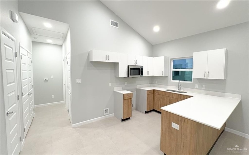 612 Oriole Road, Weslaco, TX 78596, ,Residential Multi Family,En Venta,612 Oriole Road,0,459470