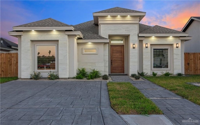 1312 E Evergreen Avenue, San Juan, TX 78589, 3 Bedrooms Bedrooms, ,2 BathroomsBathrooms,Residential,For Sale,1312 E Evergreen Avenue,0,500004