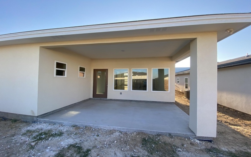 1427 Los Estribos Dr., LAREDO, TX 78046, 3 Bedrooms Bedrooms, ,2 BathroomsBathrooms,Residential,For Sale,1427 Los Estribos Dr.,0,20261416