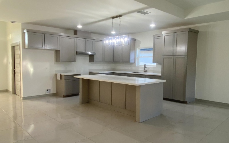 1427 Los Estribos Dr., LAREDO, TX 78046, 3 Bedrooms Bedrooms, ,2 BathroomsBathrooms,Residential,For Sale,1427 Los Estribos Dr.,0,20261416