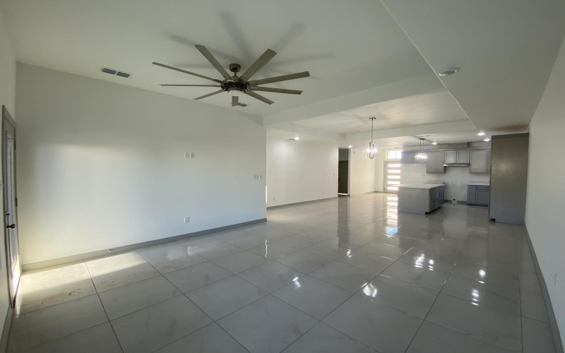 1427 Los Estribos Dr., LAREDO, TX 78046, 3 Bedrooms Bedrooms, ,2 BathroomsBathrooms,Residential,For Sale,1427 Los Estribos Dr.,0,20261416