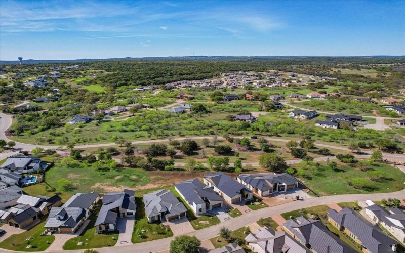 121 Azalea Loop, Horseshoe Bay, TX 78657, 3 Habitaciones Habitaciones , ,3 BañosBaños,Residential,En Venta,121 Azalea Loop,0,21210328