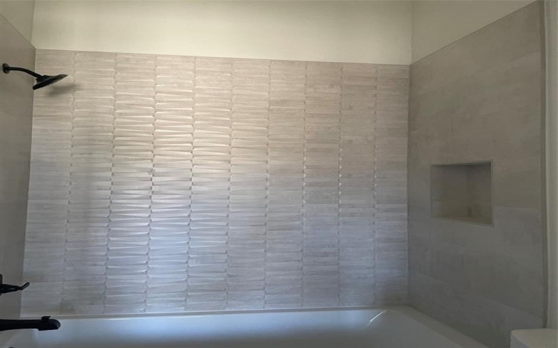 121 Azalea Loop, Horseshoe Bay, TX 78657, 3 Habitaciones Habitaciones , ,3 BañosBaños,Residential,En Venta,121 Azalea Loop,0,21210328