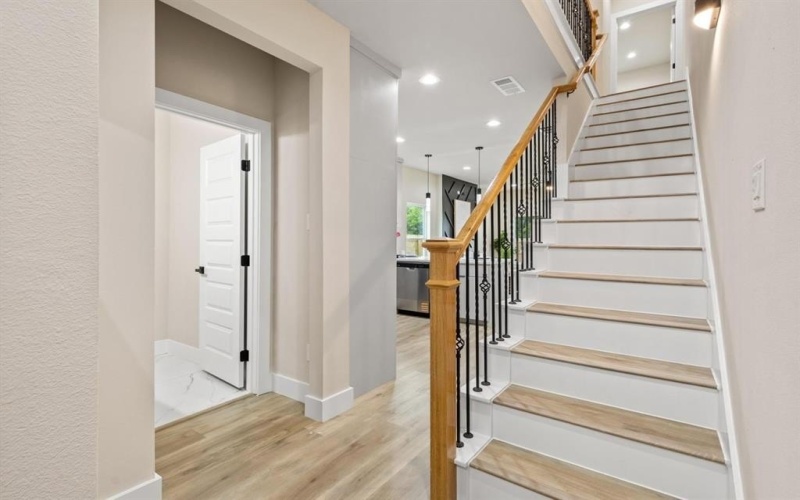 13723 & 13725 Biggs Street, Dallas, TX 75253, 6 Habitaciones Habitaciones , ,5 BañosBaños,Residential Multi Family,En Venta,13723 & 13725 Biggs Street,0,21215319