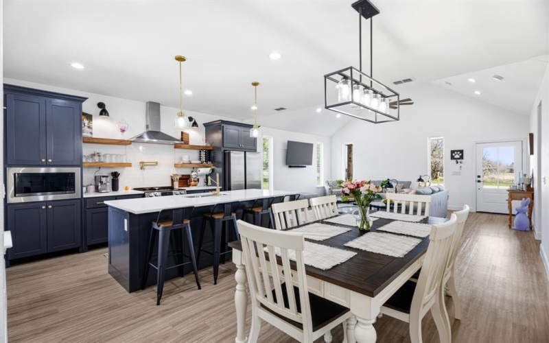 200 Walnut Street, Chico, TX 76431, 3 Habitaciones Habitaciones , ,2 BañosBaños,Residential,En Venta,200 Walnut Street,0,21216760