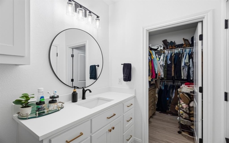 200 Walnut Street, Chico, TX 76431, 3 Habitaciones Habitaciones , ,2 BañosBaños,Residential,En Venta,200 Walnut Street,0,21216760