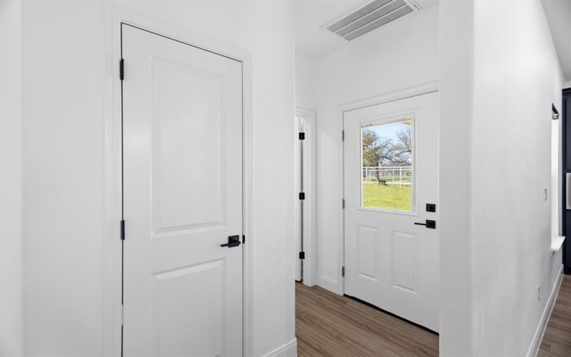 200 Walnut Street, Chico, TX 76431, 3 Habitaciones Habitaciones , ,2 BañosBaños,Residential,En Venta,200 Walnut Street,0,21216760