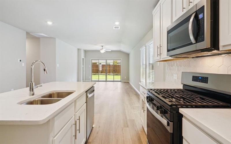 6003 Brittner Drive, Princeton, TX 75071, 3 Bedrooms Bedrooms, ,2 BathroomsBathrooms,Residential,For Sale,6003 Brittner Drive,0,21216946