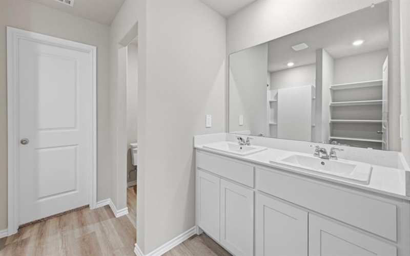 1924 CHEROKEE Lane, Cleburne, TX 76033, 4 Bedrooms Bedrooms, ,2 BathroomsBathrooms,Residential,For Sale,1924 CHEROKEE Lane,0,21216421