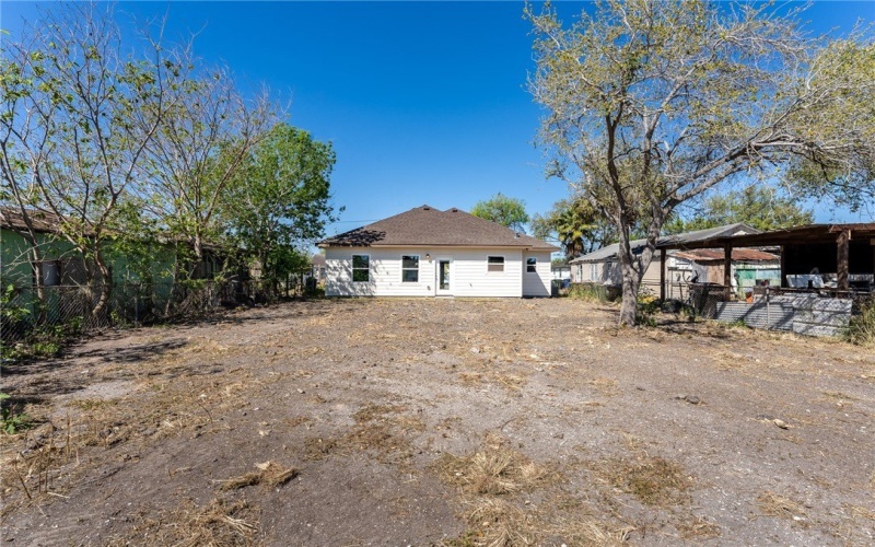 318 Cheyenne Street, Corpus Christi, TX 78405, 3 Bedrooms Bedrooms, ,2 BathroomsBathrooms,Residential,For Sale,318 Cheyenne Street,0,473838