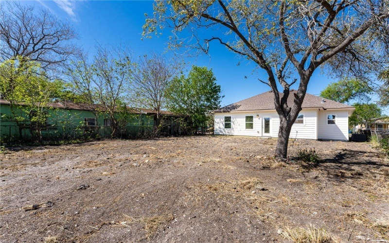 318 Cheyenne Street, Corpus Christi, TX 78405, 3 Bedrooms Bedrooms, ,2 BathroomsBathrooms,Residential,For Sale,318 Cheyenne Street,0,473838