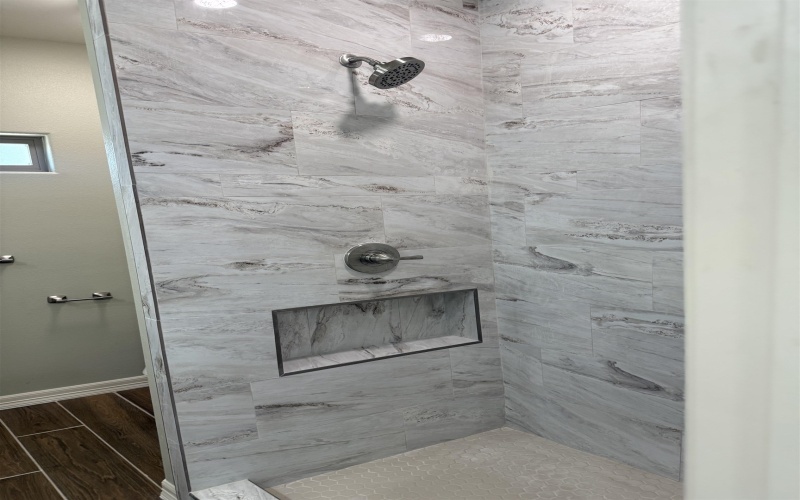 704 E 14th, Del Rio, TX 78840, 3 Bedrooms Bedrooms, ,2 BathroomsBathrooms,Residential,For Sale,704 E 14th,0,208343