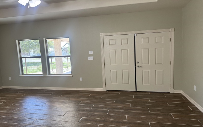 704 E 14th, Del Rio, TX 78840, 3 Bedrooms Bedrooms, ,2 BathroomsBathrooms,Residential,For Sale,704 E 14th,0,208343