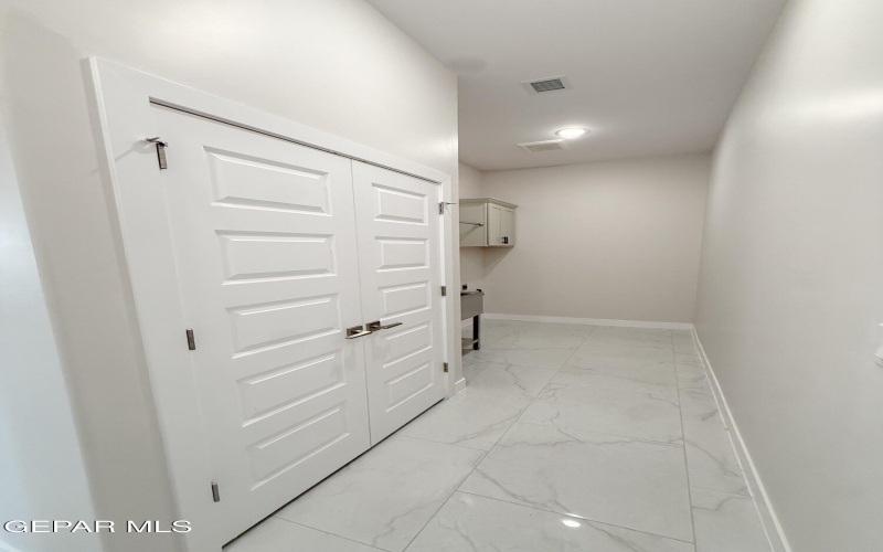 1810 DANA GRAY Street, El Paso, TX 79928, 5 Habitaciones Habitaciones , ,3 BañosBaños,Residential,En Venta,1810 DANA GRAY Street,0,940899