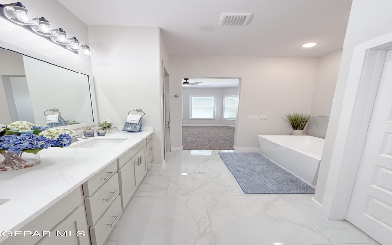 1810 DANA GRAY Street, El Paso, TX 79928, 5 Habitaciones Habitaciones , ,3 BañosBaños,Residential,En Venta,1810 DANA GRAY Street,0,940899