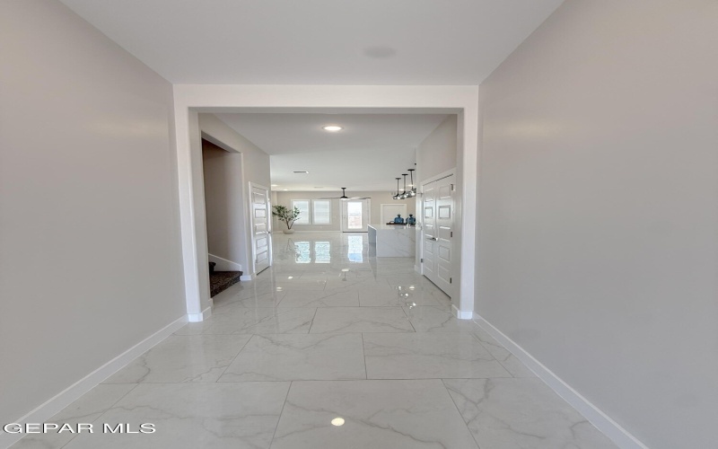 1810 DANA GRAY Street, El Paso, TX 79928, 5 Habitaciones Habitaciones , ,3 BañosBaños,Residential,En Venta,1810 DANA GRAY Street,0,940899