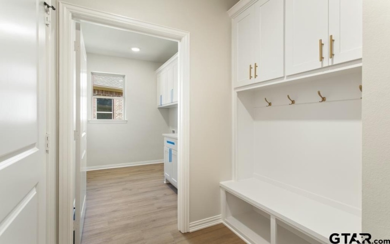 492 Preston Ridge, Tyler, TX 75703, 3 Bedrooms Bedrooms, ,2 BathroomsBathrooms,Residential,For Sale,492 Preston Ridge,0,26004181