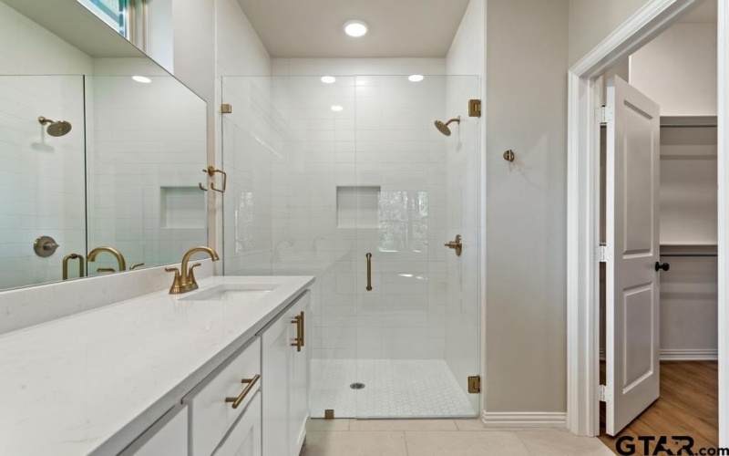 492 Preston Ridge, Tyler, TX 75703, 3 Bedrooms Bedrooms, ,2 BathroomsBathrooms,Residential,For Sale,492 Preston Ridge,0,26004181