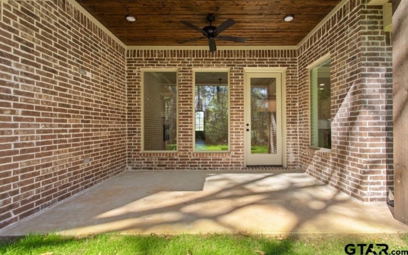 492 Preston Ridge, Tyler, TX 75703, 3 Bedrooms Bedrooms, ,2 BathroomsBathrooms,Residential,For Sale,492 Preston Ridge,0,26004181