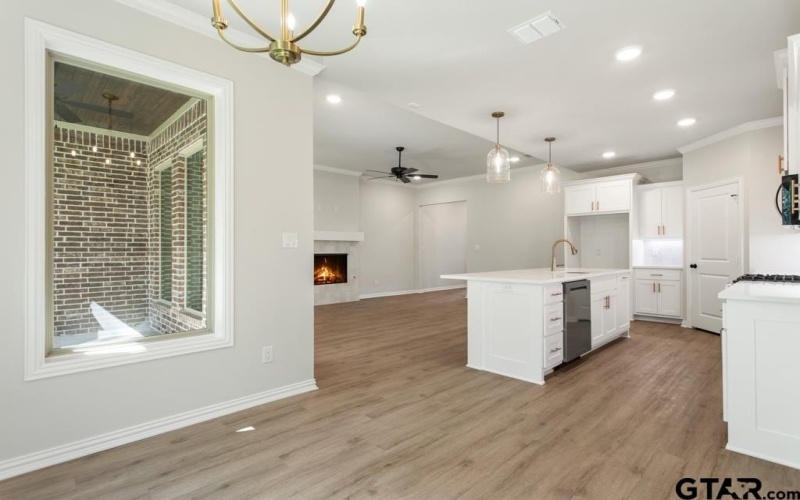 492 Preston Ridge, Tyler, TX 75703, 3 Bedrooms Bedrooms, ,2 BathroomsBathrooms,Residential,For Sale,492 Preston Ridge,0,26004181