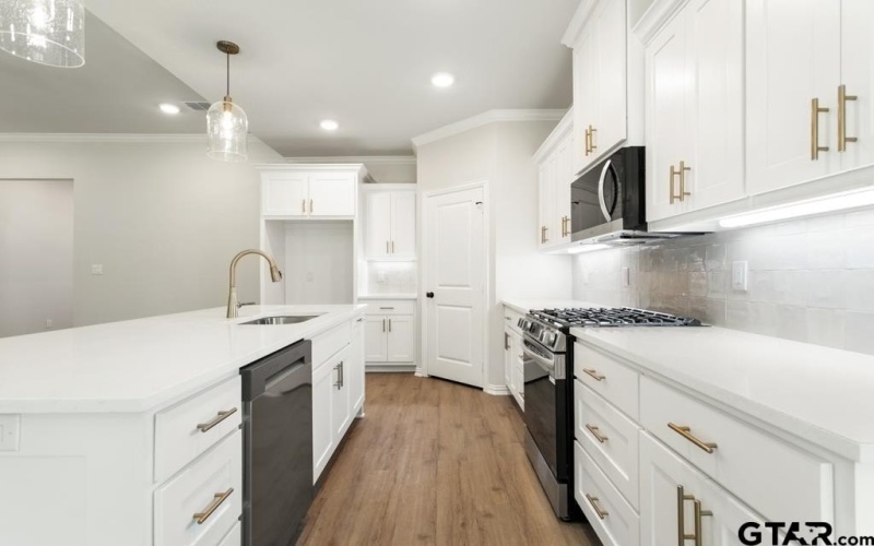 492 Preston Ridge, Tyler, TX 75703, 3 Bedrooms Bedrooms, ,2 BathroomsBathrooms,Residential,For Sale,492 Preston Ridge,0,26004181