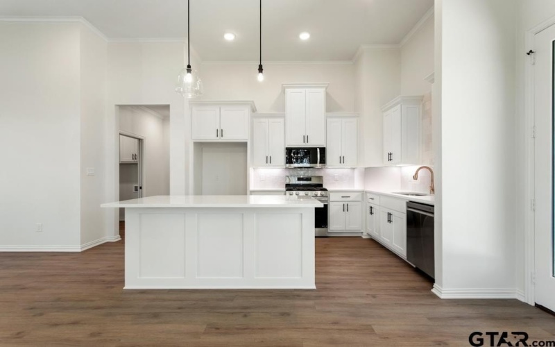 496 Preston Ridge, Tyler, TX 75703, 3 Bedrooms Bedrooms, ,2 BathroomsBathrooms,Residential,For Sale,496 Preston Ridge,0,26004182