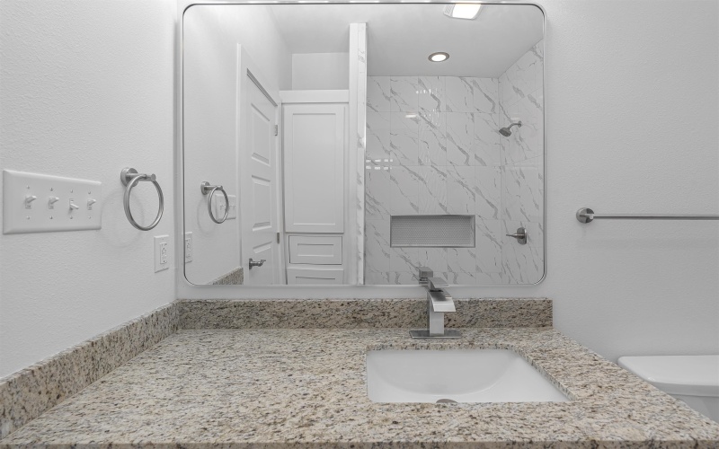 6001 Leopoldo Dr, Laredo, TX 78045, 3 Habitaciones Habitaciones , ,2 BañosBaños,Residential,En Venta,6001 Leopoldo Dr,0,20261430