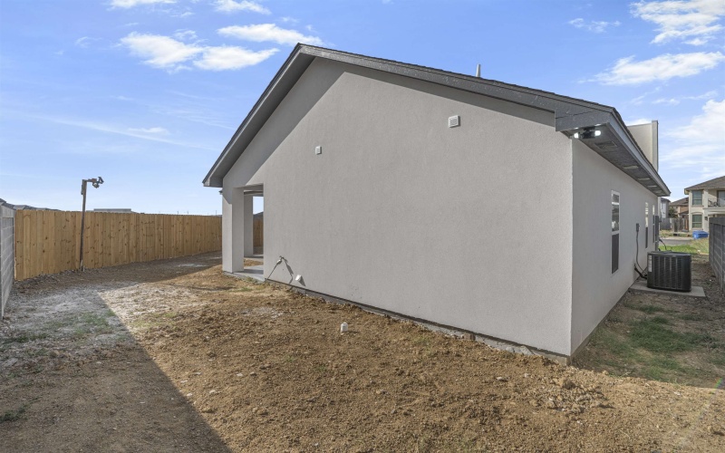 6001 Leopoldo Dr, Laredo, TX 78045, 3 Habitaciones Habitaciones , ,2 BañosBaños,Residential,En Venta,6001 Leopoldo Dr,0,20261430