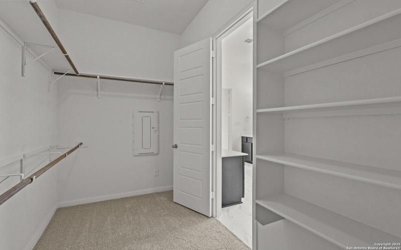 4523 Yoakum Valley, Schertz, TX 78108, 4 Bedrooms Bedrooms, ,5 BathroomsBathrooms,Residential,For Sale,4523 Yoakum Valley,0,1864778