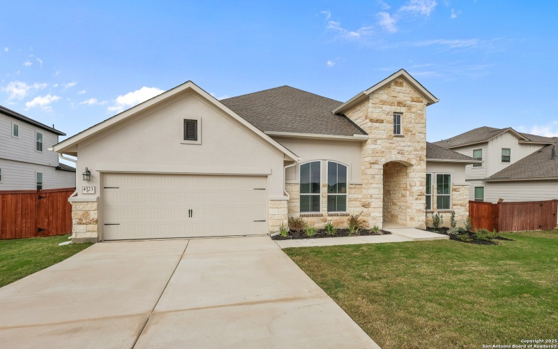4523 Yoakum Valley, Schertz, TX 78108, 4 Bedrooms Bedrooms, ,5 BathroomsBathrooms,Residential,For Sale,4523 Yoakum Valley,0,1864778