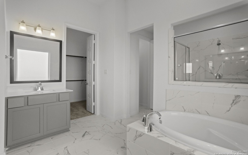 2852 Reeves Lane, Schertz, TX 78108, 4 Habitaciones Habitaciones , ,2 BañosBaños,Residential,En Venta,2852 Reeves Lane,0,1878026