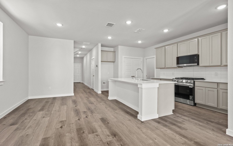 6530 Bufflehead Bend, Leon Valley, TX 78240, 4 Bedrooms Bedrooms, ,2 BathroomsBathrooms,Residential,For Sale,6530 Bufflehead Bend,0,1913707