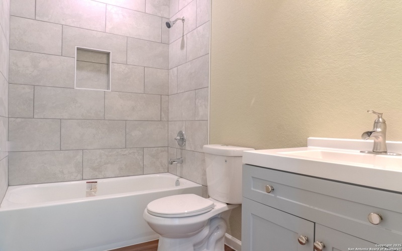 216 san augustine, San Antonio, TX 78237, 3 Bedrooms Bedrooms, ,2 BathroomsBathrooms,Residential,For Sale,216 san augustine,0,1914453