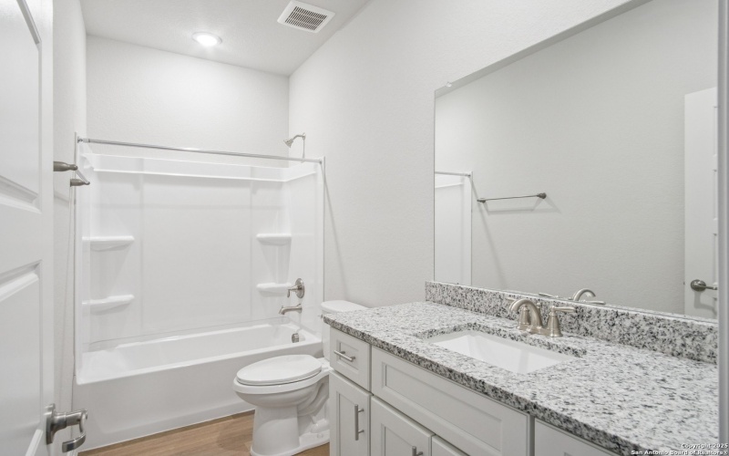 7127 Magnolia Creek, San Antonio, TX 78252, ,Residential Multi Family,En Venta,7127 Magnolia Creek,0,1921714