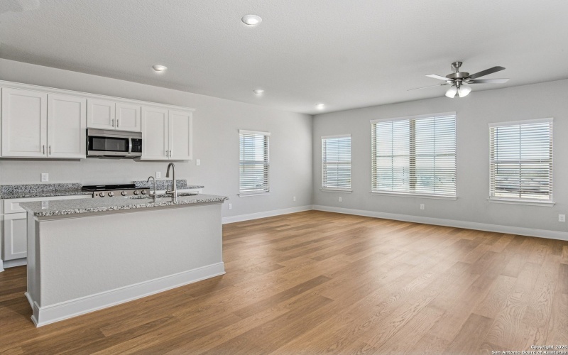 7137 Magnolia Creek, San Antonio, TX 78252, ,Residential Multi Family,En Venta,7137 Magnolia Creek,0,1921718