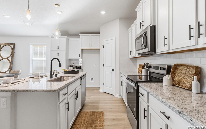 140 Hazel Peak, Boerne, TX 78006, 4 Bedrooms Bedrooms, ,2 BathroomsBathrooms,Residential,For Sale,140 Hazel Peak,0,1928837