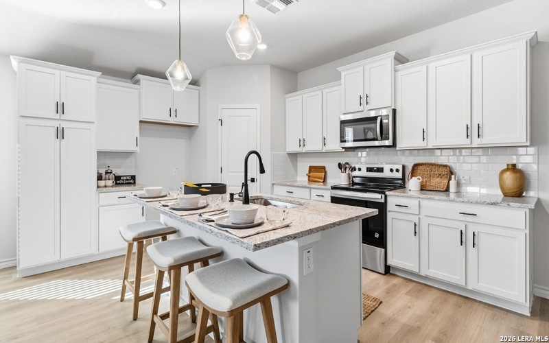 140 Hazel Peak, Boerne, TX 78006, 4 Bedrooms Bedrooms, ,2 BathroomsBathrooms,Residential,For Sale,140 Hazel Peak,0,1928837