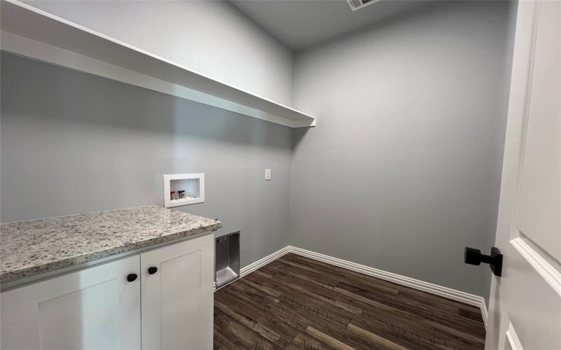 102 Levi Drive, Cleburne, TX 76031, 4 Habitaciones Habitaciones , ,2 BañosBaños,Residential,En Venta,102 Levi Drive,20735477