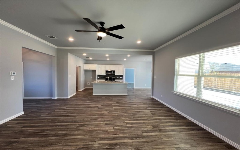 102 Levi Drive, Cleburne, TX 76031, 4 Habitaciones Habitaciones , ,2 BañosBaños,Residential,En Venta,102 Levi Drive,20735477