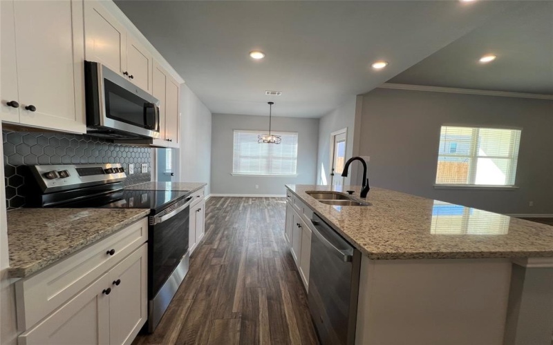 102 Levi Drive, Cleburne, TX 76031, 4 Habitaciones Habitaciones , ,2 BañosBaños,Residential,En Venta,102 Levi Drive,20735477