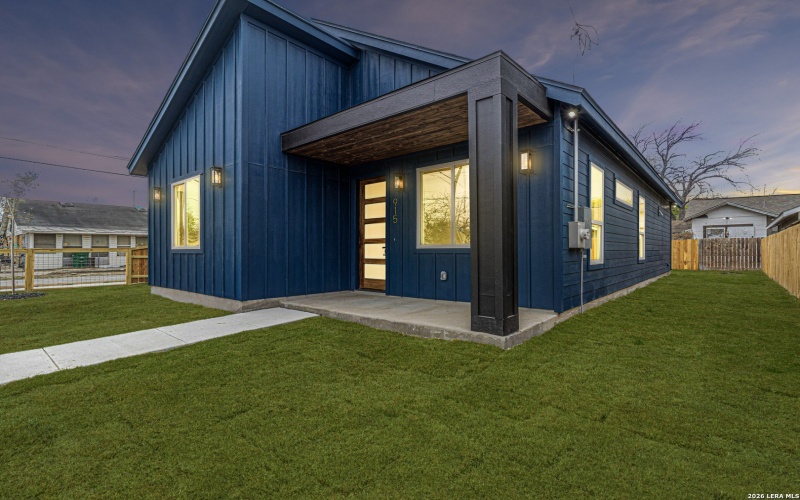 915 Saint James, San Antonio, TX 78202, 3 Bedrooms Bedrooms, ,2 BathroomsBathrooms,Residential,For Sale,915 Saint James,0,1946284