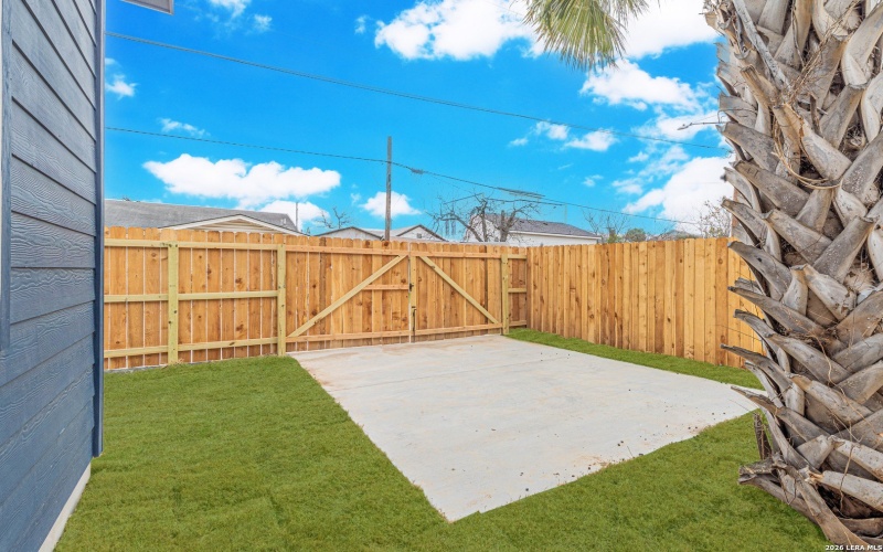 915 Saint James, San Antonio, TX 78202, 3 Bedrooms Bedrooms, ,2 BathroomsBathrooms,Residential,For Sale,915 Saint James,0,1946284