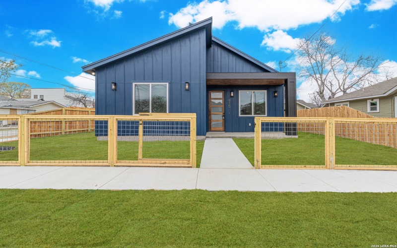 915 Saint James, San Antonio, TX 78202, 3 Bedrooms Bedrooms, ,2 BathroomsBathrooms,Residential,For Sale,915 Saint James,0,1946284