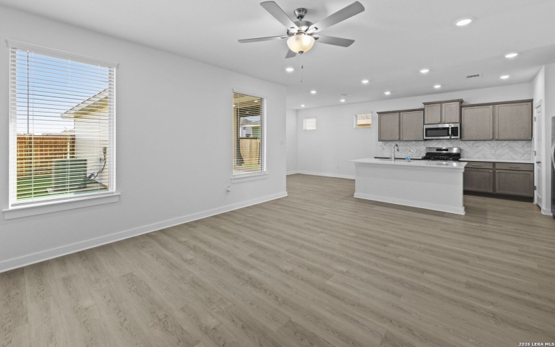 641 Salamander, San Marcos, TX 78666, 3 Bedrooms Bedrooms, ,2 BathroomsBathrooms,Residential,For Sale,641 Salamander,0,1946615