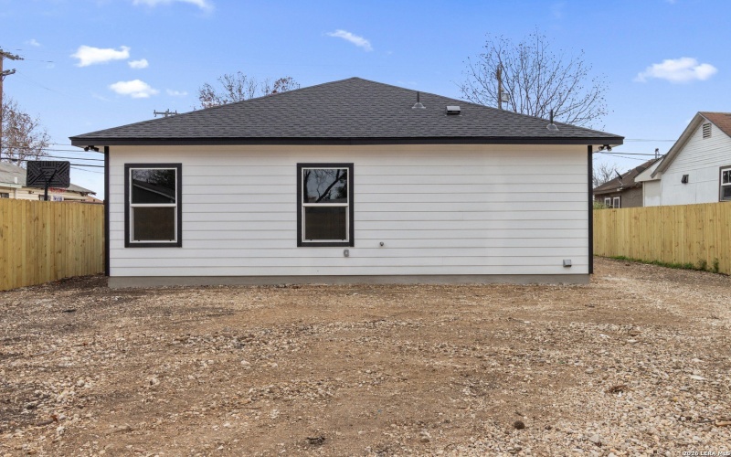 123 Juanita, San Antonio, TX 78237, 3 Bedrooms Bedrooms, ,2 BathroomsBathrooms,Residential,For Sale,123 Juanita,0,1947869