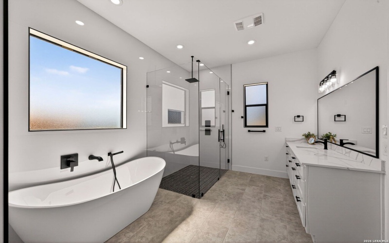 344 Buckskin, Bandera, TX 78003, 4 Bedrooms Bedrooms, ,3 BathroomsBathrooms,Residential,For Sale,344 Buckskin,0,1948989